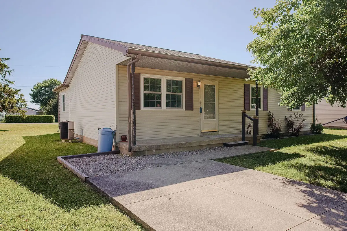 219 Saint Anns Lane, Waverly, OH 45690 - #1