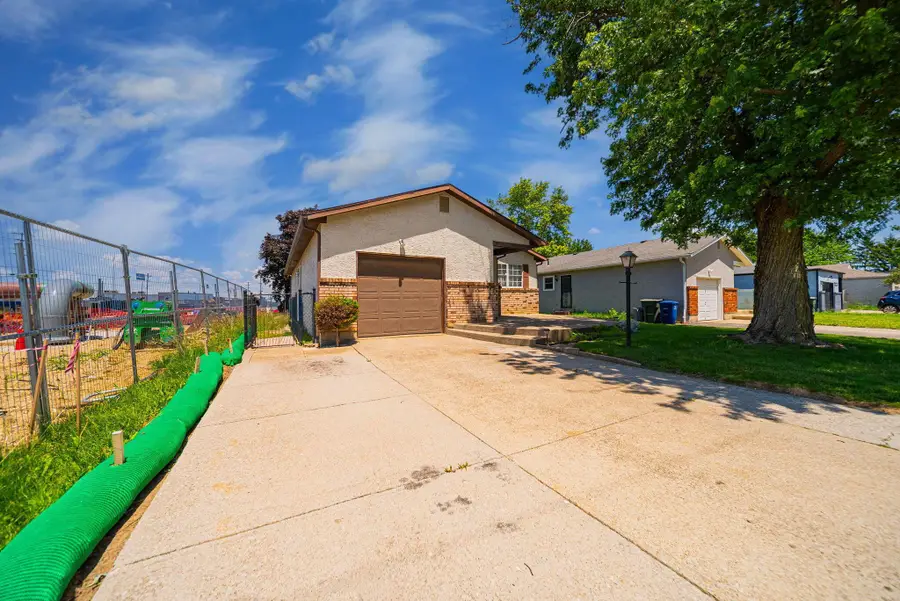 5332 Trabue Road, Columbus, OH 43228 - #2
