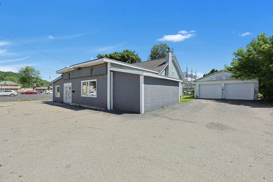 685 E Front Street, Logan, OH 43138 - #3