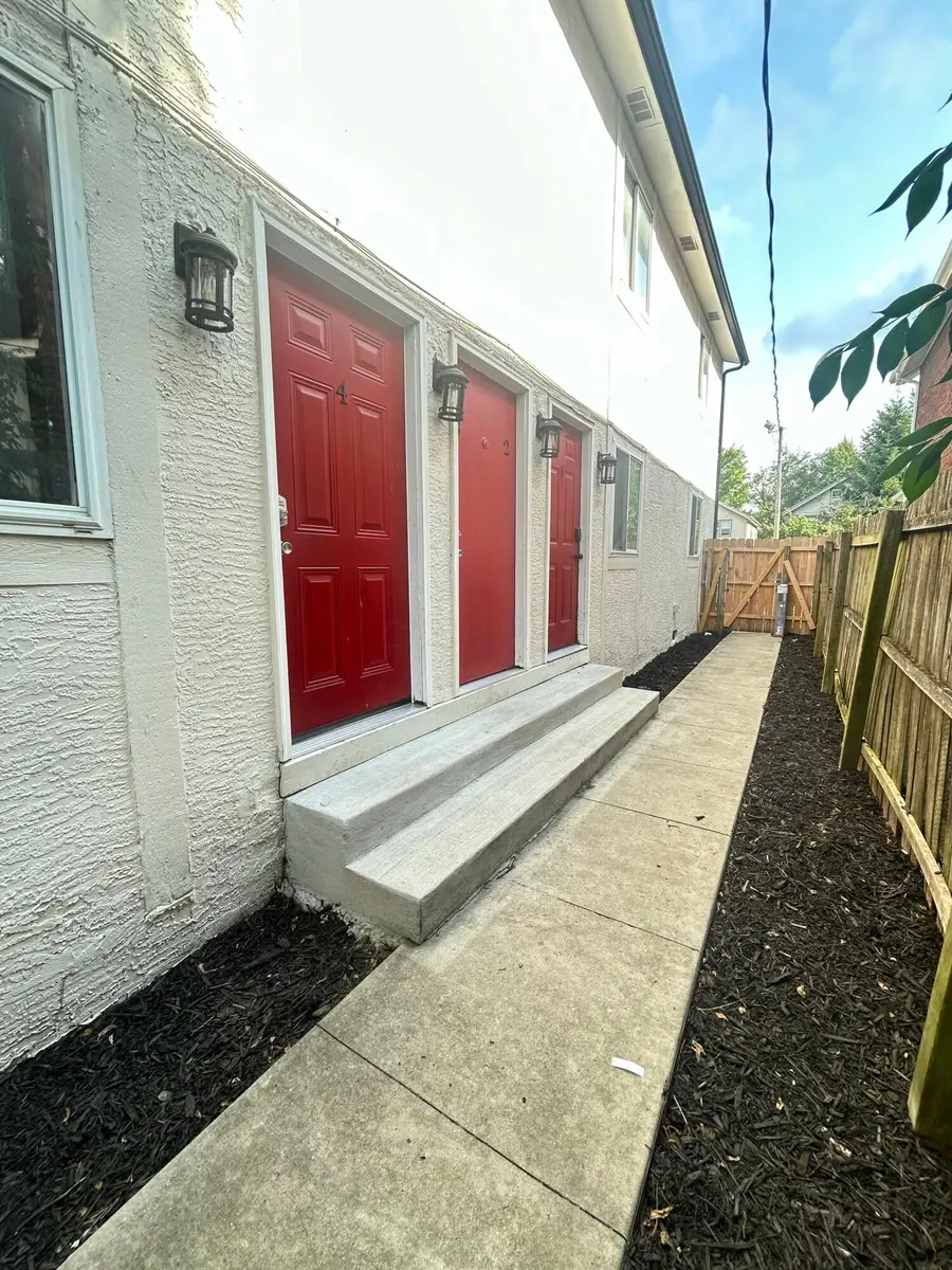 432 E 14th Avenue, Columbus, OH 43201 - #3