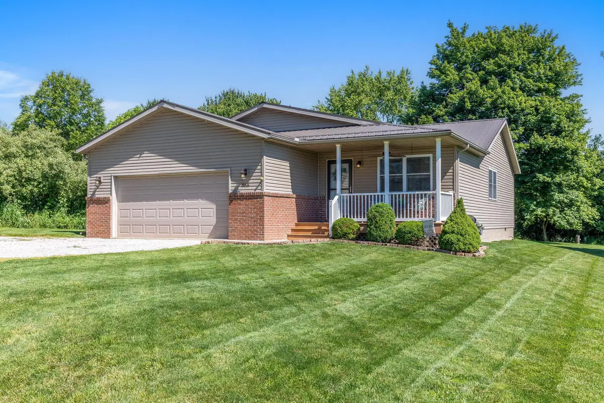 866 Winesap Drive, Howard, OH 43028 - #1