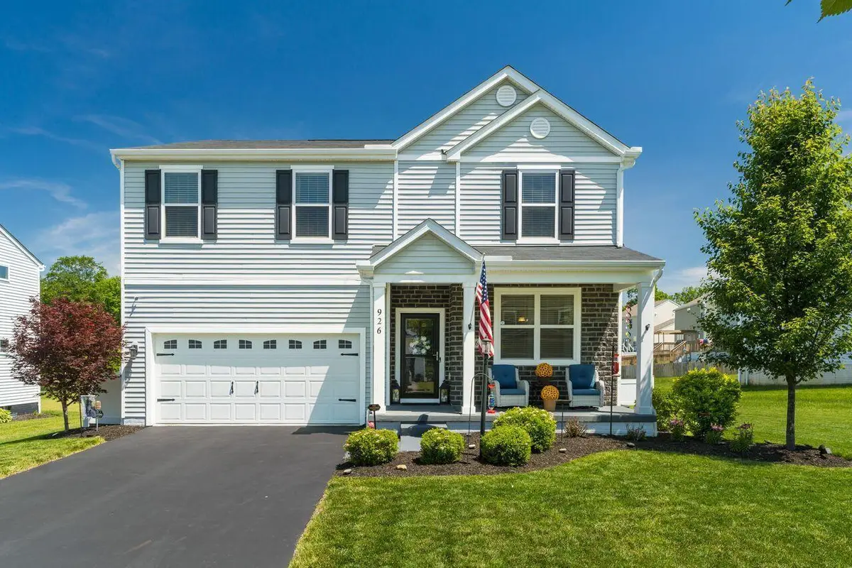 926 Burtwood Drive, Pataskala, OH 43062 - #1