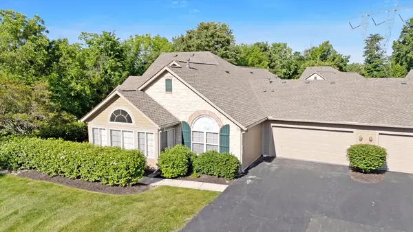 7390 Falls View Circle, Delaware, OH 43015