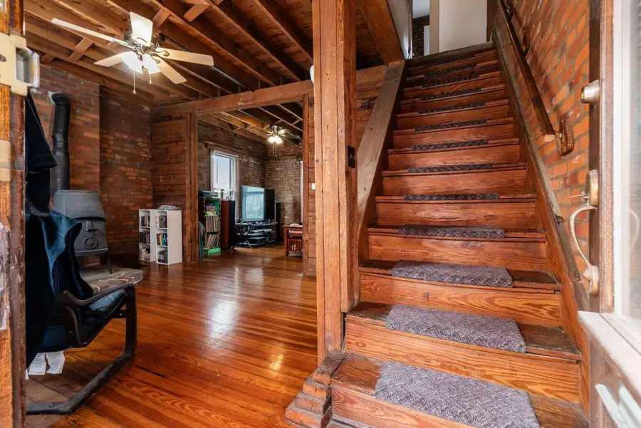 867 Delaware Avenue, Columbus, OH 43215 - #3