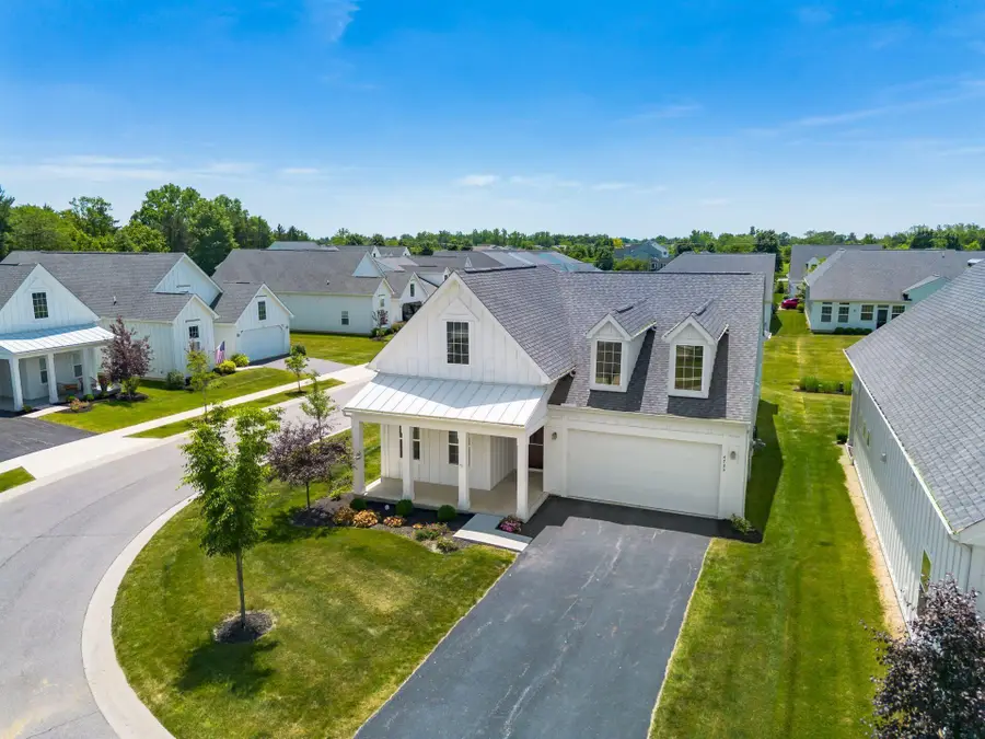 4722 Winding Oak Drive, Delaware, OH 43015 - #2