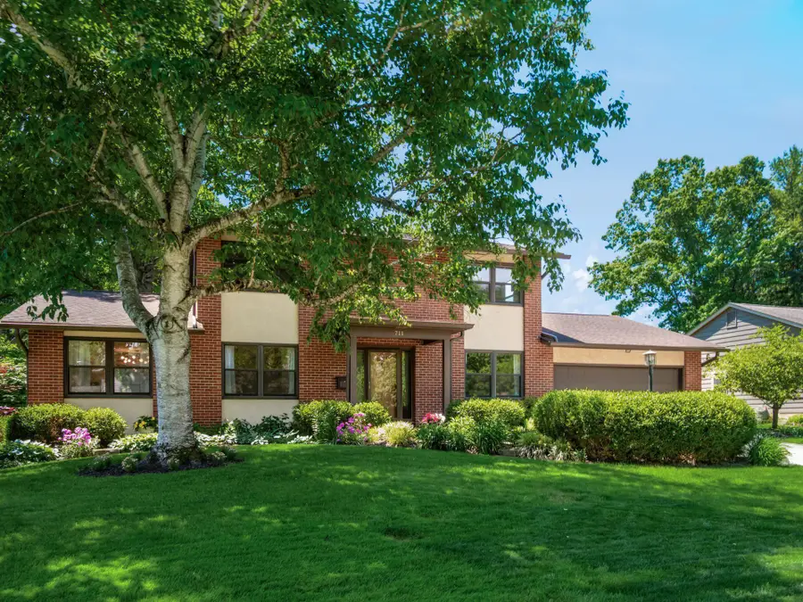 711 Lauraland Drive S, Columbus, OH 43214 - #2