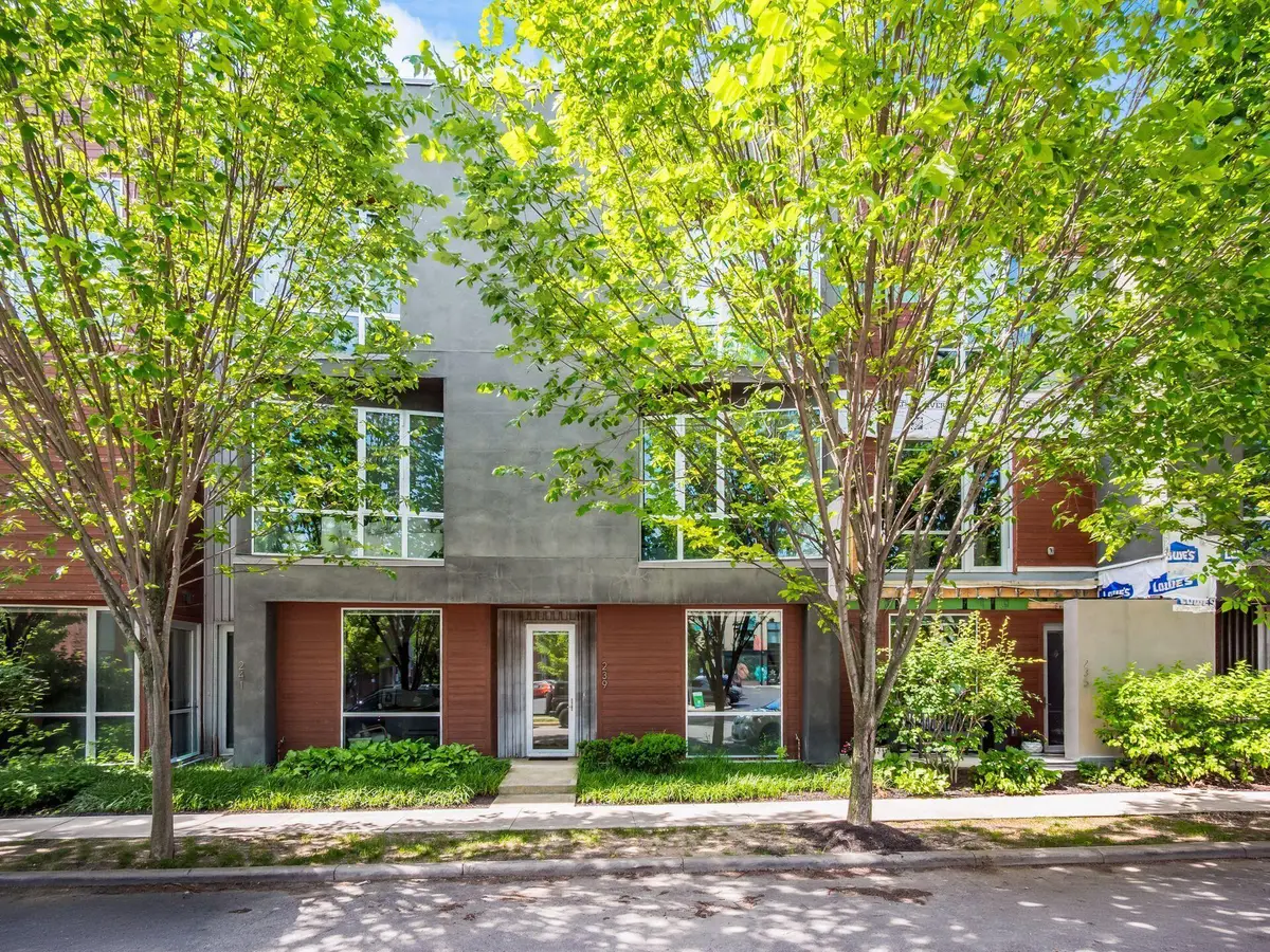 239 Auden Avenue, Columbus, OH 43215 - #1