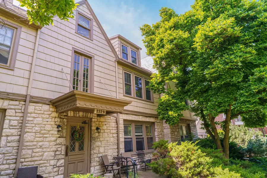 2229 Coventry Road, Columbus, OH 43221 - #2