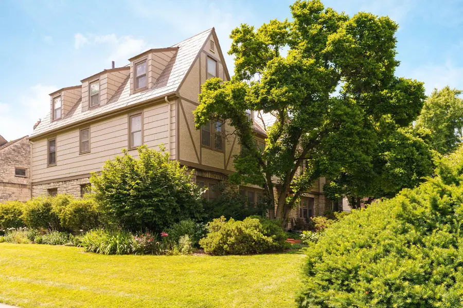 2229 Coventry Road, Columbus, OH 43221 - #3