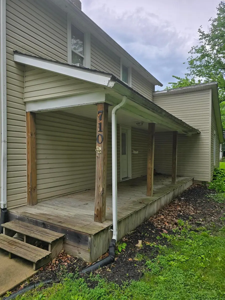 710 W 8th Street, Marysville, OH 43040 - #2