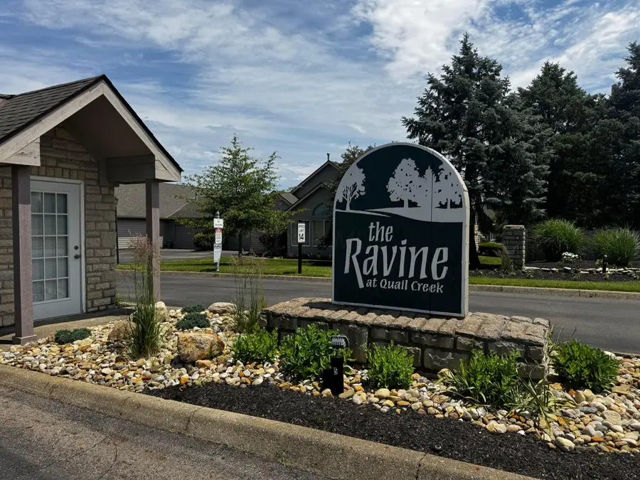5778 Ravine Creek Drive, Grove City, OH 43123 - #2