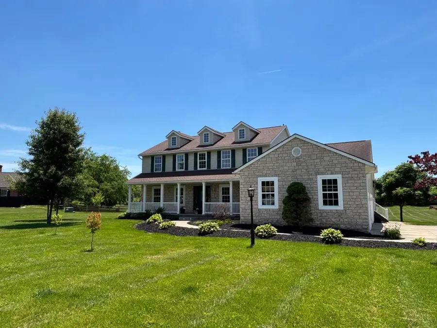 421 Warrenpoint Lane, Pataskala, OH 43062 - #2
