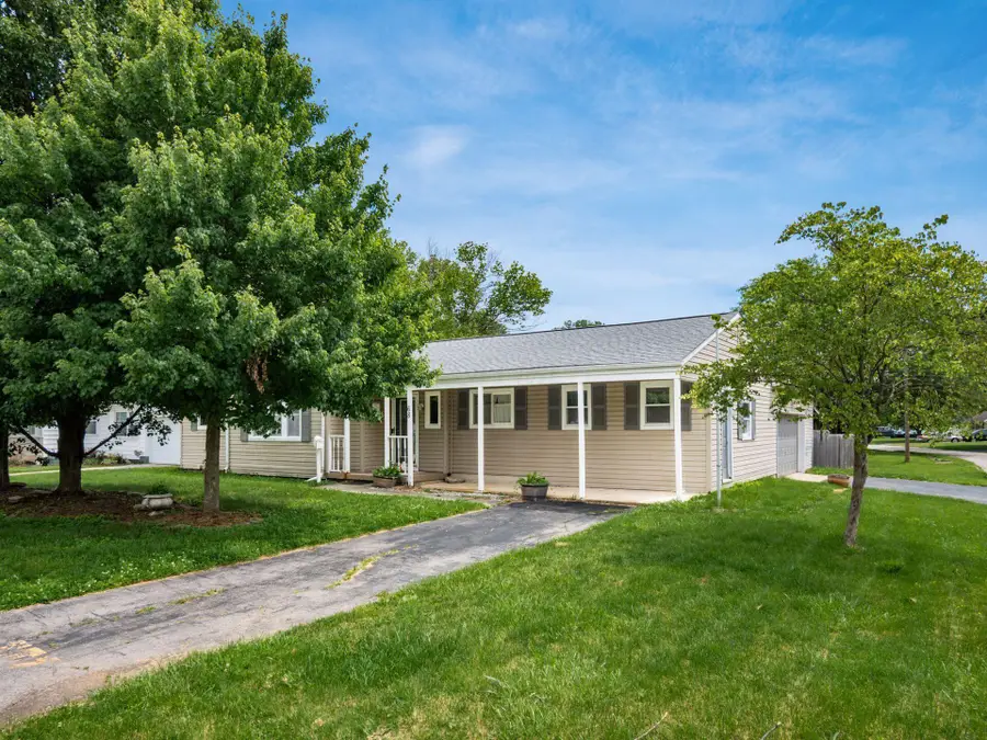 68 Ohio Avenue, West Jefferson, OH 43162 - #2