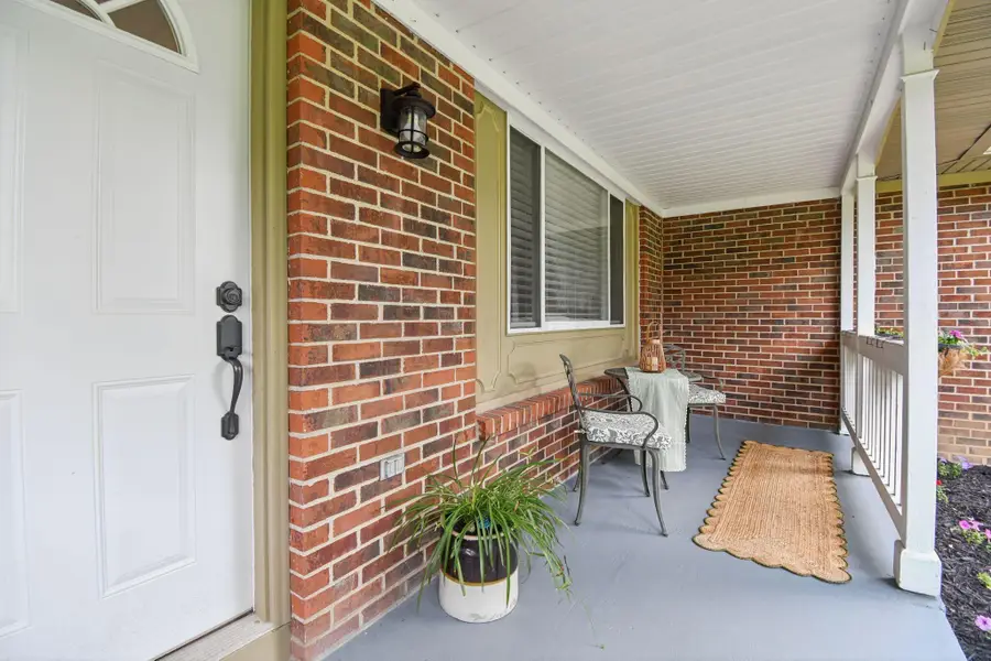 46 Marshall Drive Sw, Reynoldsburg, OH 43068 - #3
