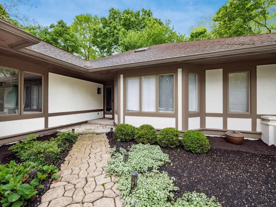 7089 Cooper Road, Westerville, OH 43081 - #3