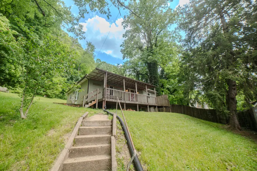 12 Spring Street, Glouster, OH 45732 - #2