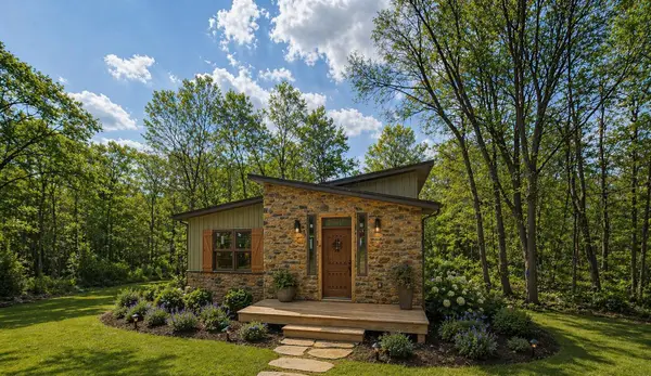 5645 Township Rd 250, Logan, OH 43138