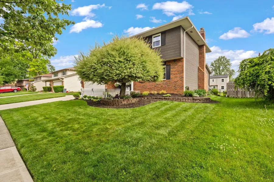2166 Blackoak Avenue, Columbus, OH 43229 - #2