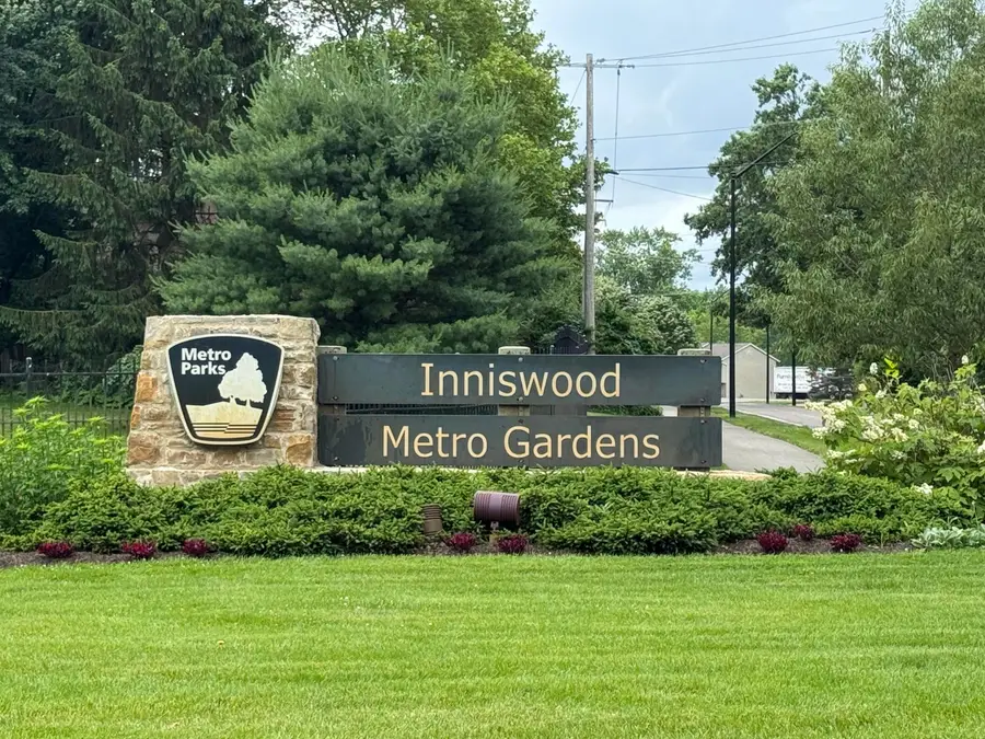 1127 E Walnut Street, Westerville, OH 43081 - #3