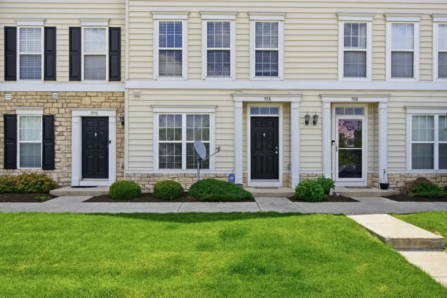 5976 New Albany Road W, New Albany, OH 43054 - #3