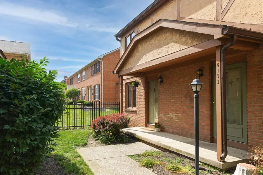 5189 Winsome Way, Columbus, OH 43220 - #2