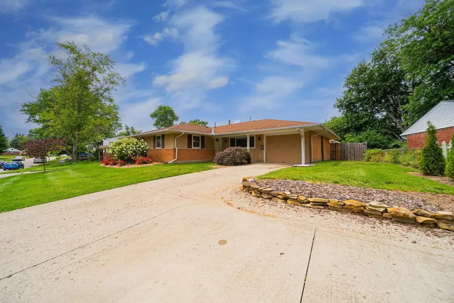 5627 Copenhagen Drive, Westerville, OH 43081 - #2