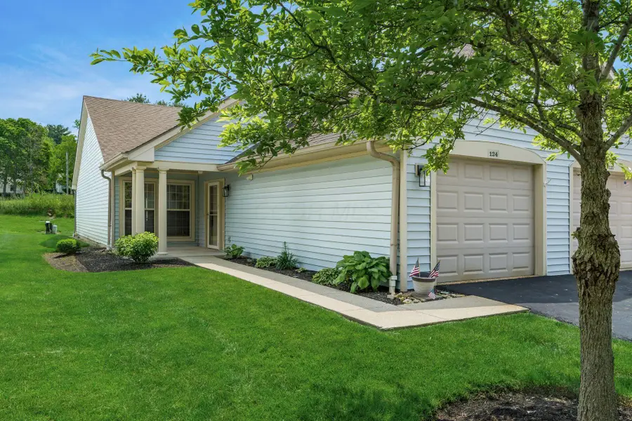 124 Oak Creek Place, Gahanna, OH 43230 - #3