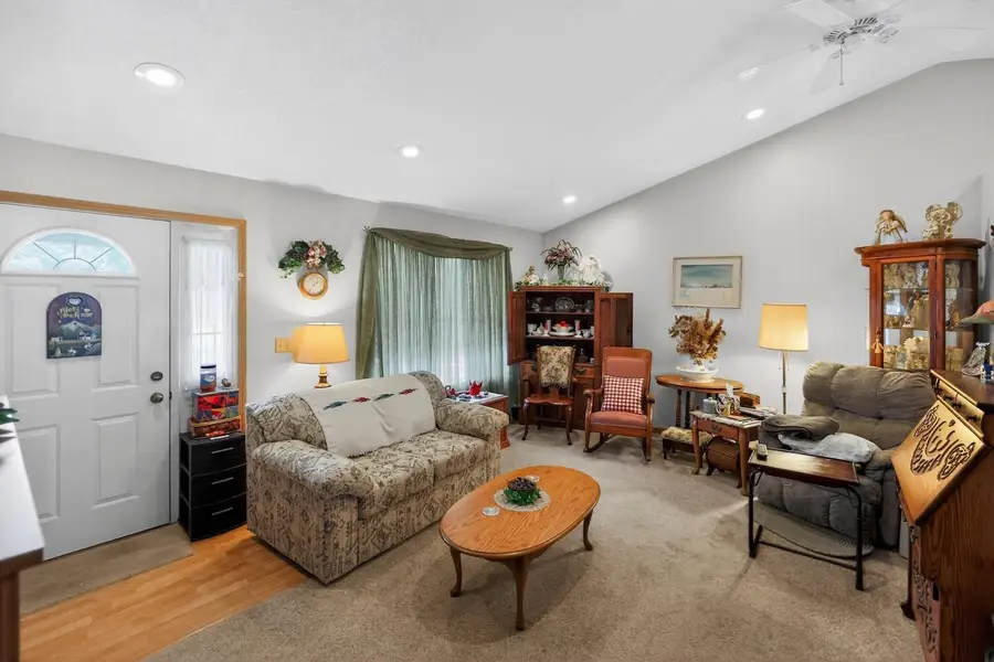3658 Apple Valley Drive, Howard, OH 43028 - #2