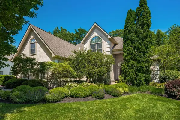 6218 Muirloch Court N, Dublin, OH 43017