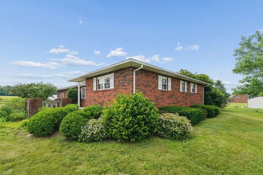 1408 Northridge Road, Circleville, OH 43113 - #3