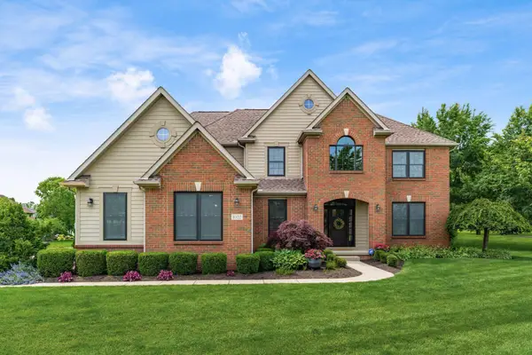 8322 Meadowmoore Place, Pickerington, OH 43147