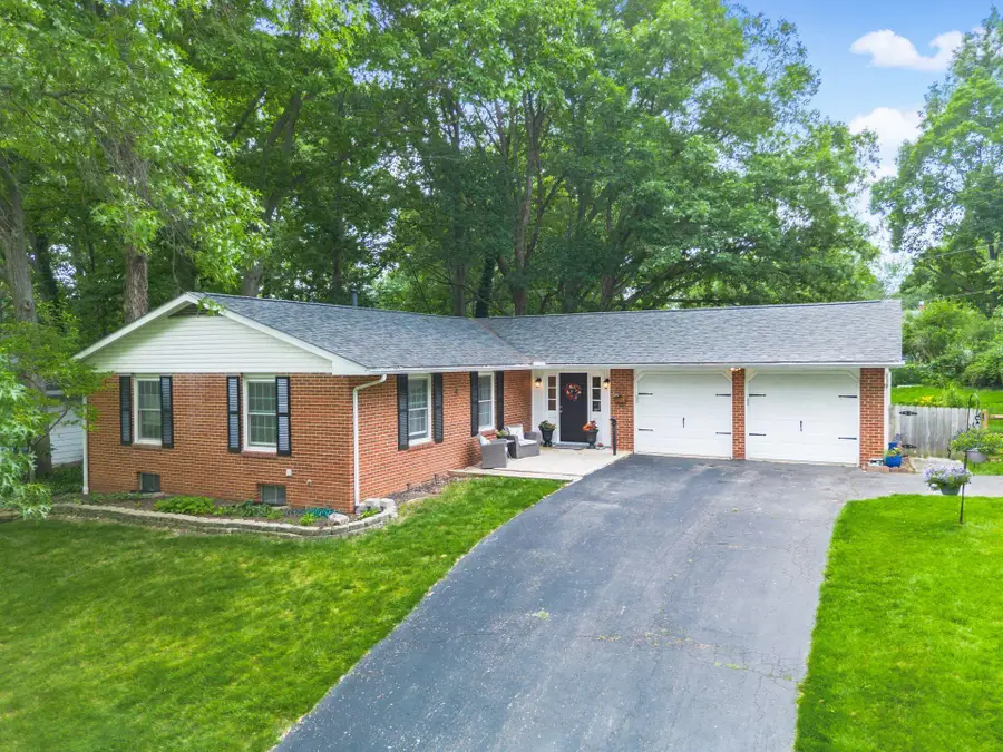 855 Singing Hills Lane, Columbus, OH 43235 - #2
