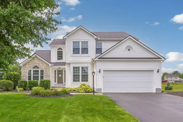 5771 Daisy Trail Drive, Grove City, OH 43123