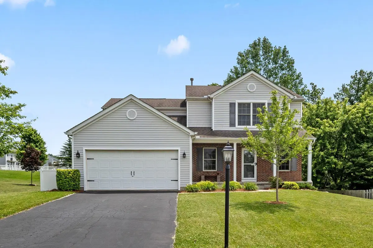 1092 Oxford Drive N, Pataskala, OH 43062 - #1