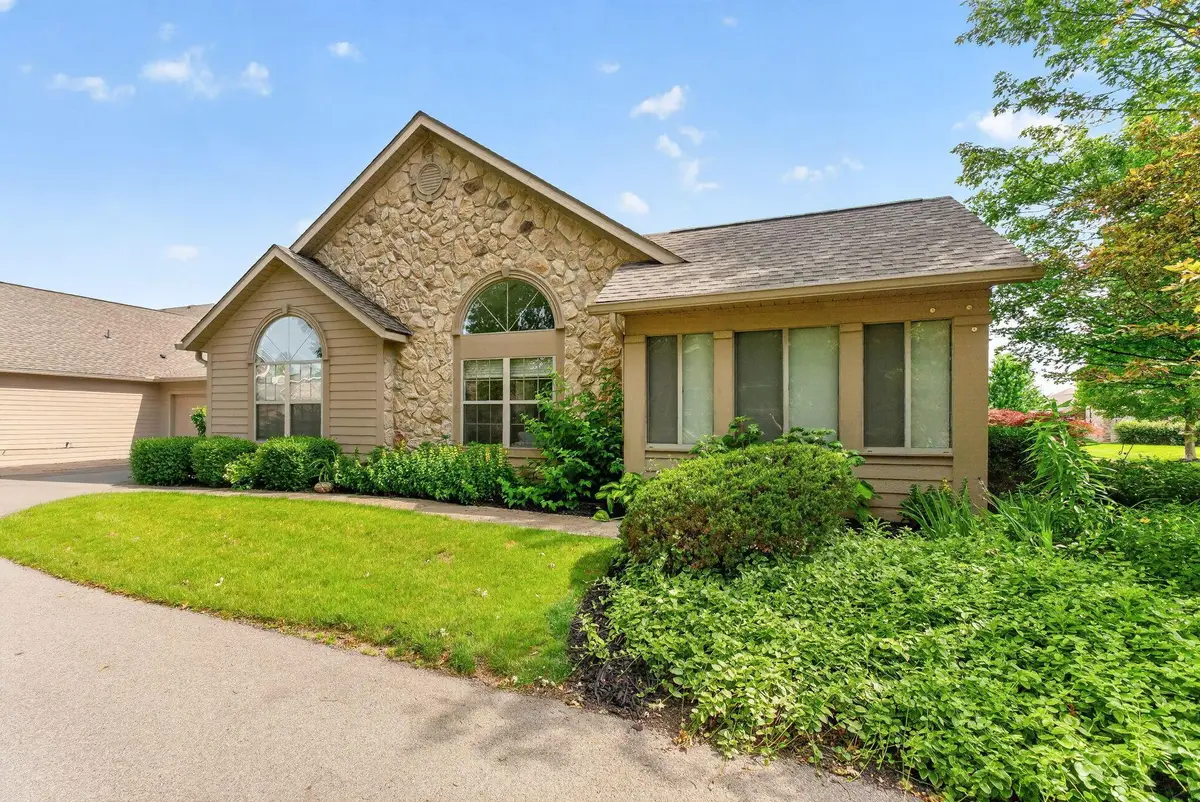 3762 Stoneway Point, Powell, OH 43065 - #1