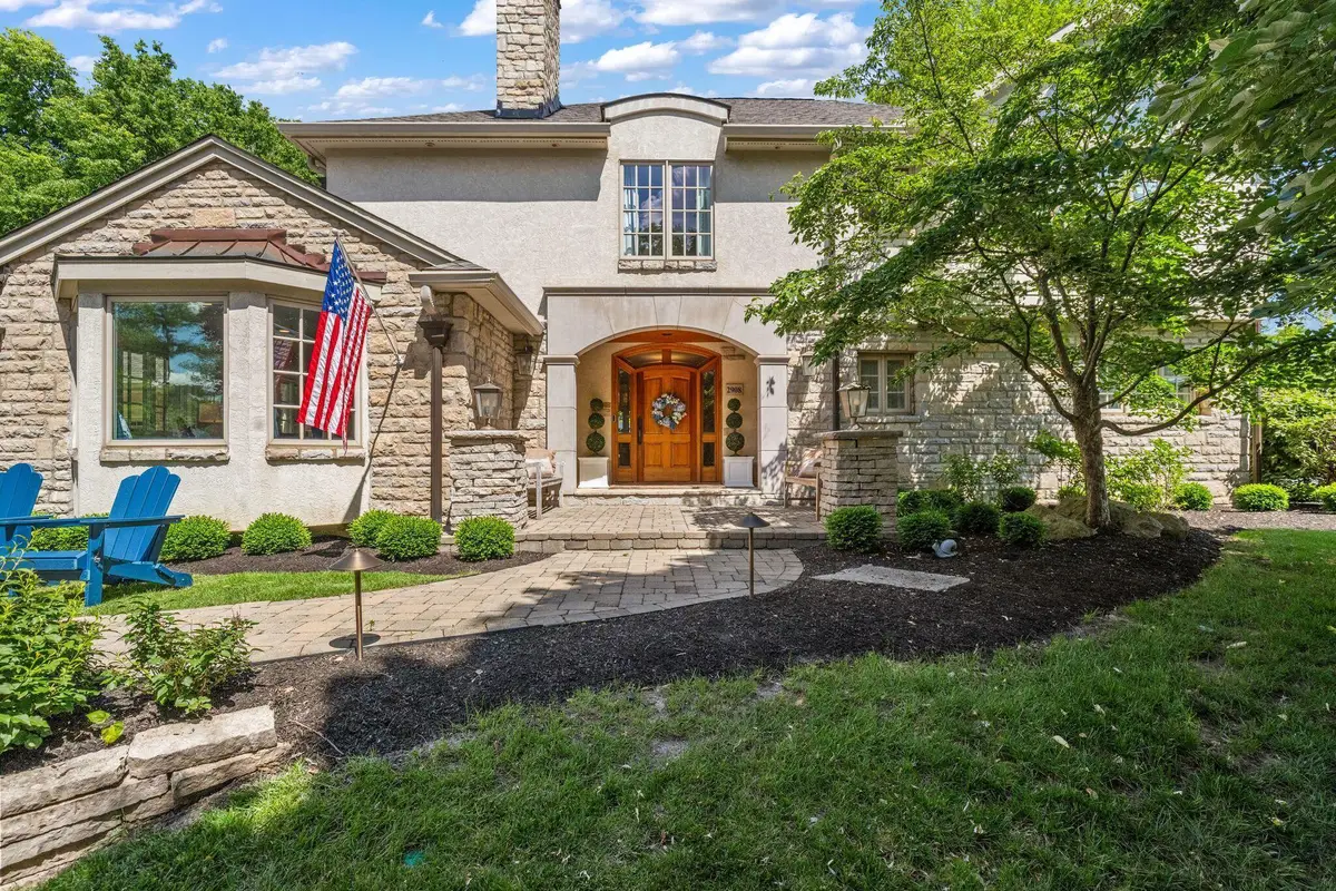 2908 S Dorchester Road, Columbus, OH 43221 - #1