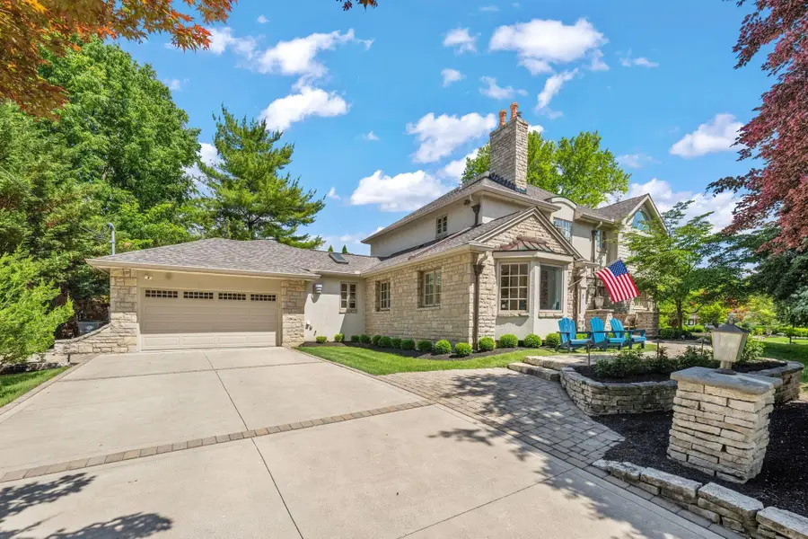 2908 S Dorchester Road, Columbus, OH 43221 - #2