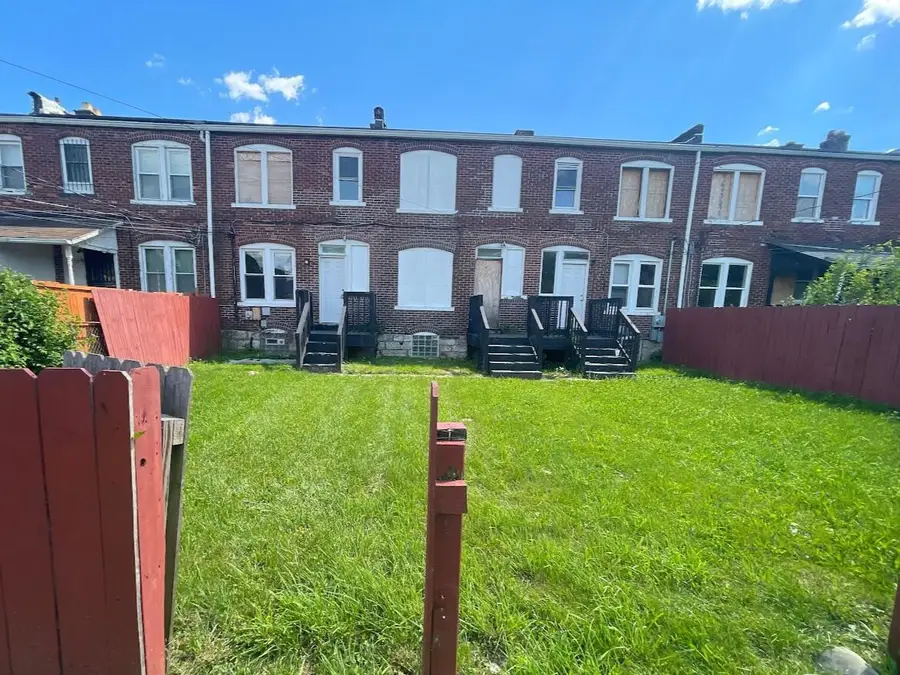 812 E Whittier Street, Columbus, OH 43206 - #2