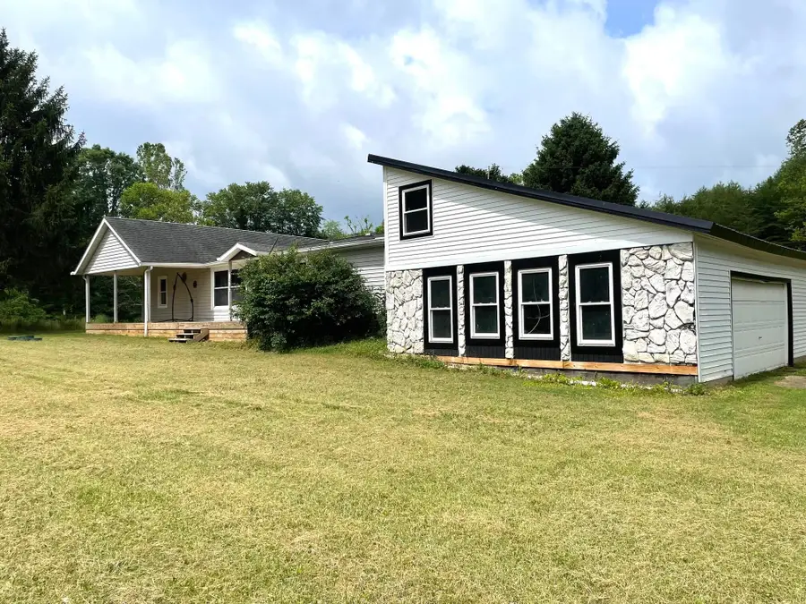 15351 Berry Road, Logan, OH 43138 - #2