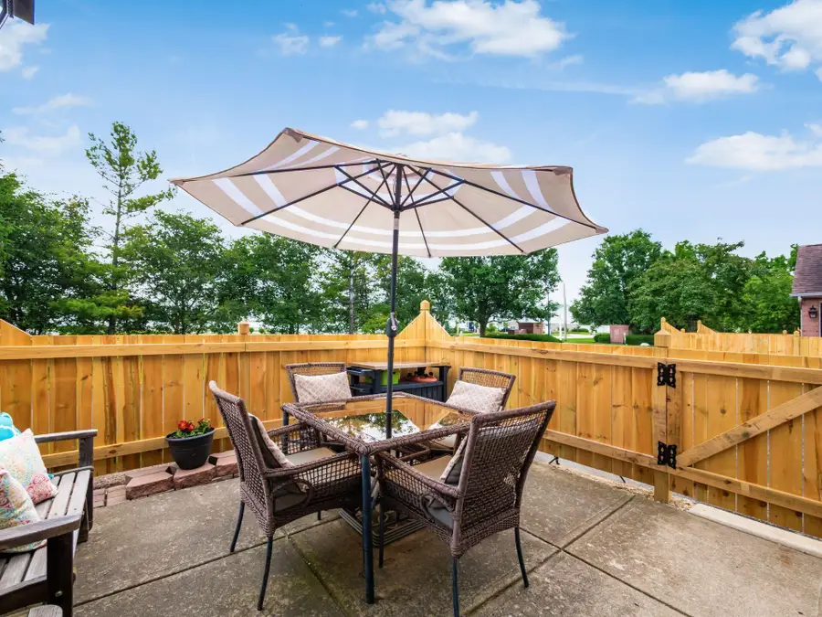 4908 Meadow Run Drive, Hilliard, OH 43026 - #3