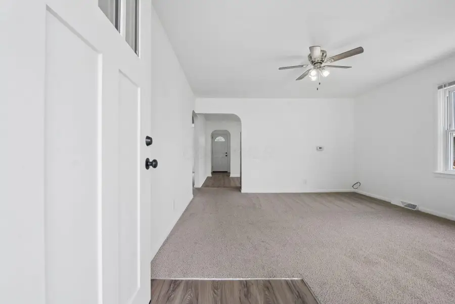 1127 Grace Street, Washington Court House, OH 43160 - #3