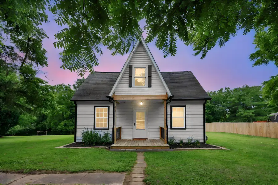 315 E Main Street, Kirkersville, OH 43033 - #2