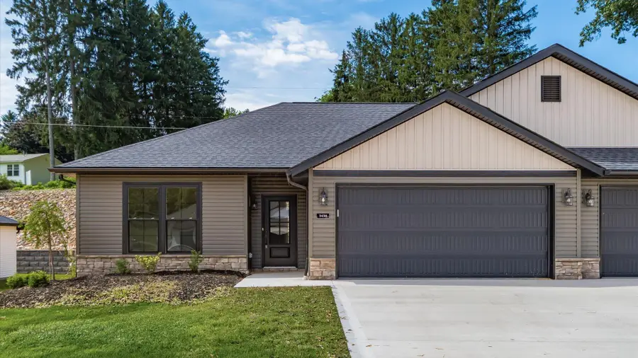 3438 Jamestown Drive, Zanesville, OH 43701 - #2