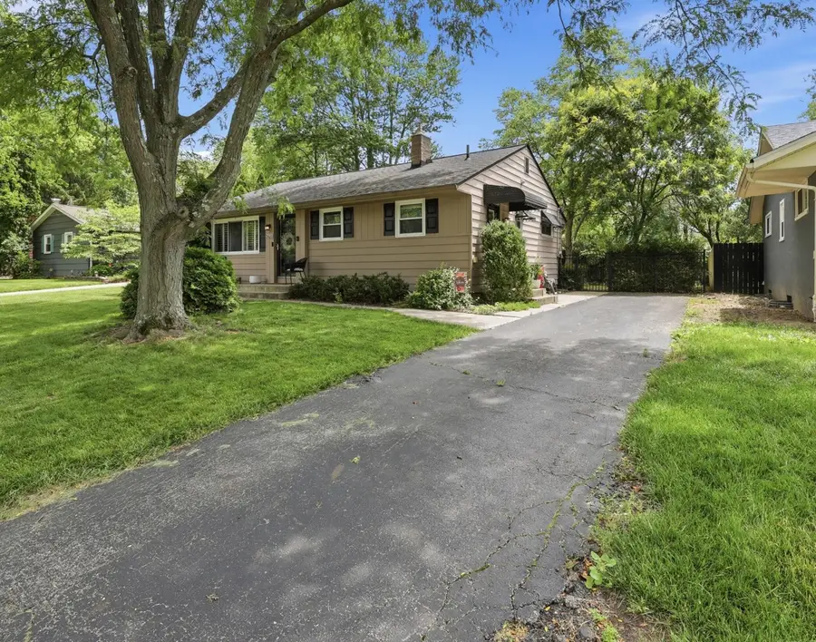 361 E Stafford Avenue, Columbus, OH 43085 - #3
