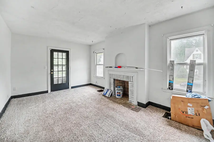 221 Penn Avenue, Mansfield, OH 44903 - #2