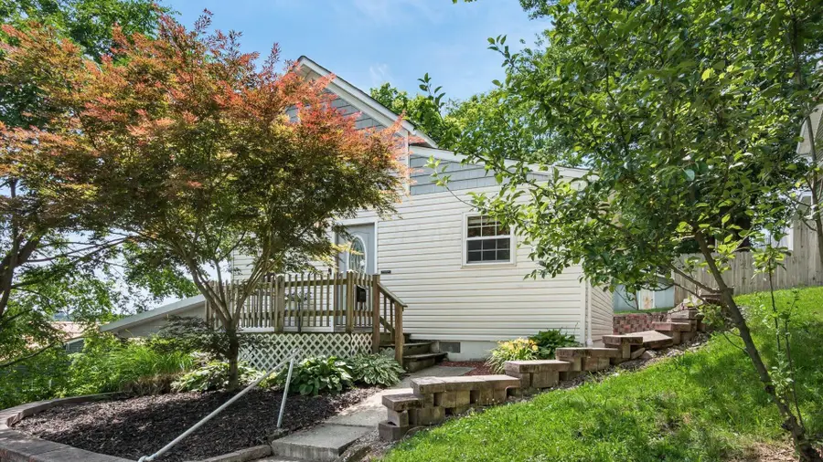 215 N 13th Street, Newark, OH 43055 - #3
