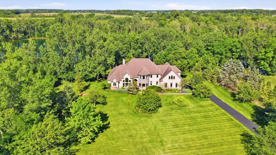 320 Edgington Drive, Plain City, OH 43064 - #2