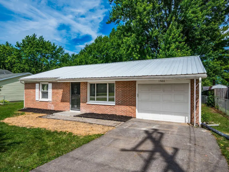 1506 Bellefontaine Avenue, Marion, OH 43302 - #2