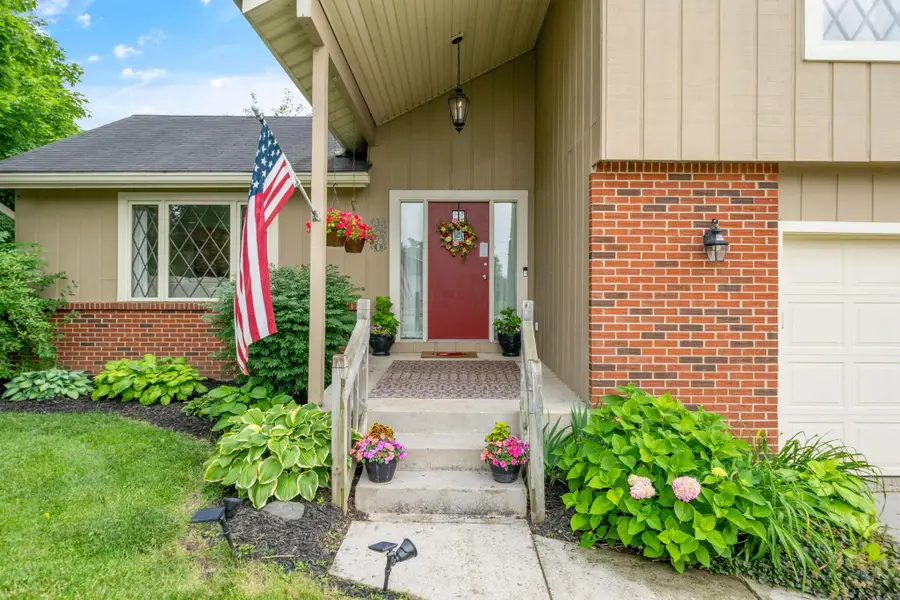 1870 Hickory Hill Drive, Columbus, OH 43228 - #3