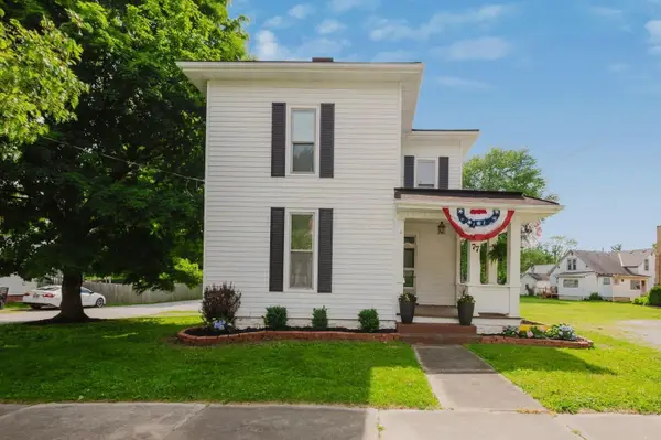 77 S Hartford Avenue, Centerburg, OH 43011